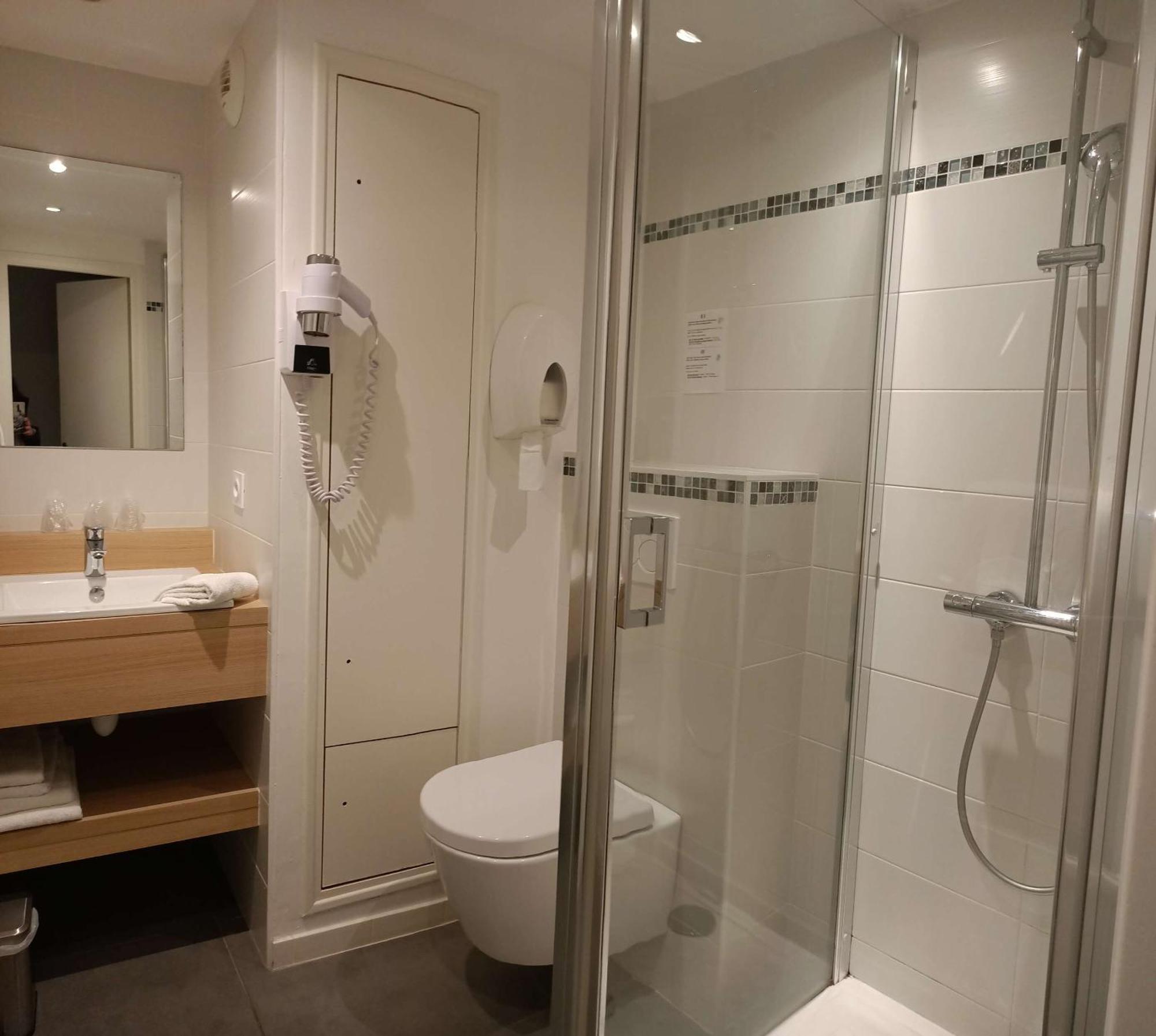 Brit Hotel Les Alizes بورنيك المظهر الخارجي الصورة